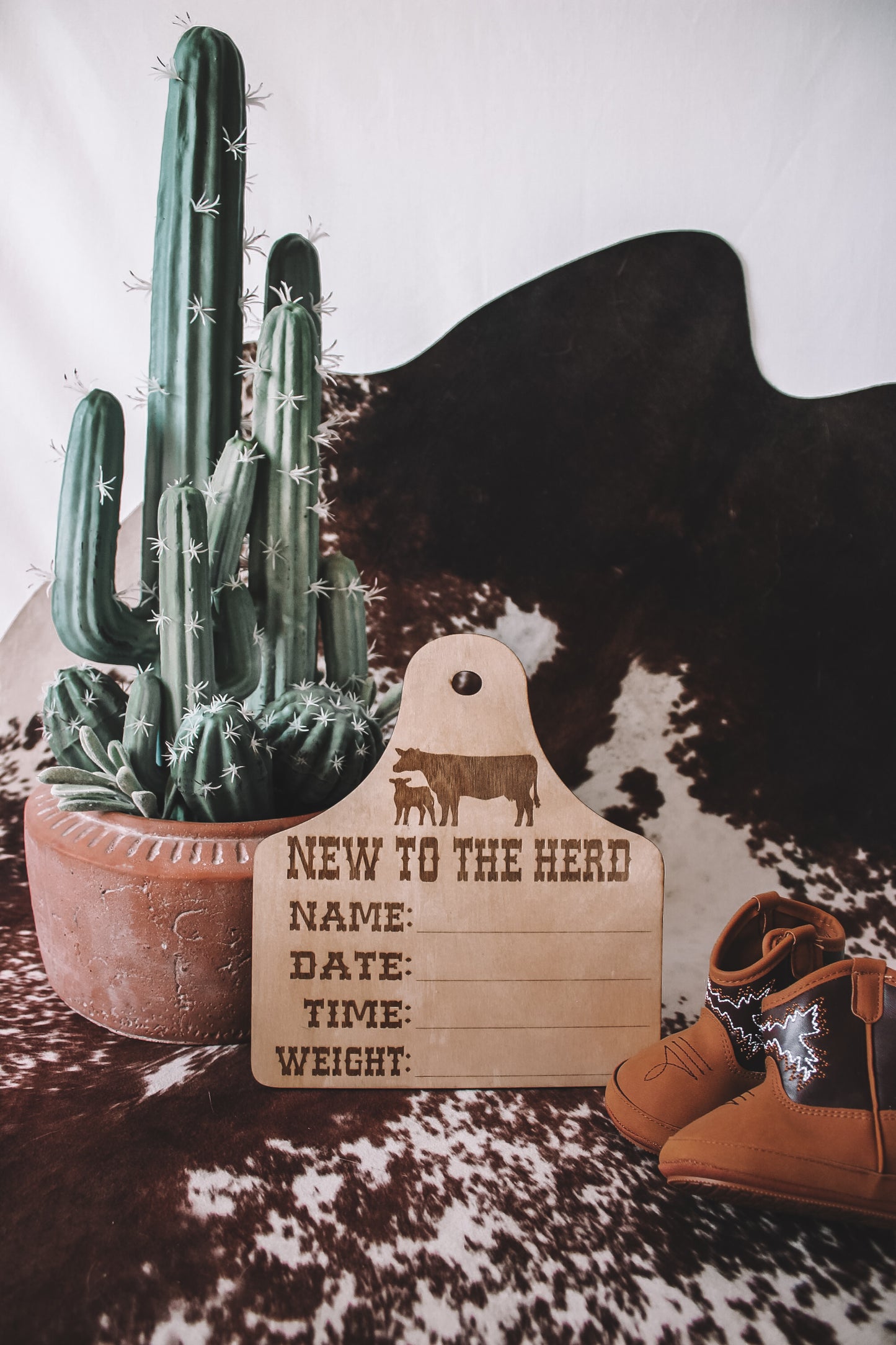 Cowtag Baby Birth Stat Sign