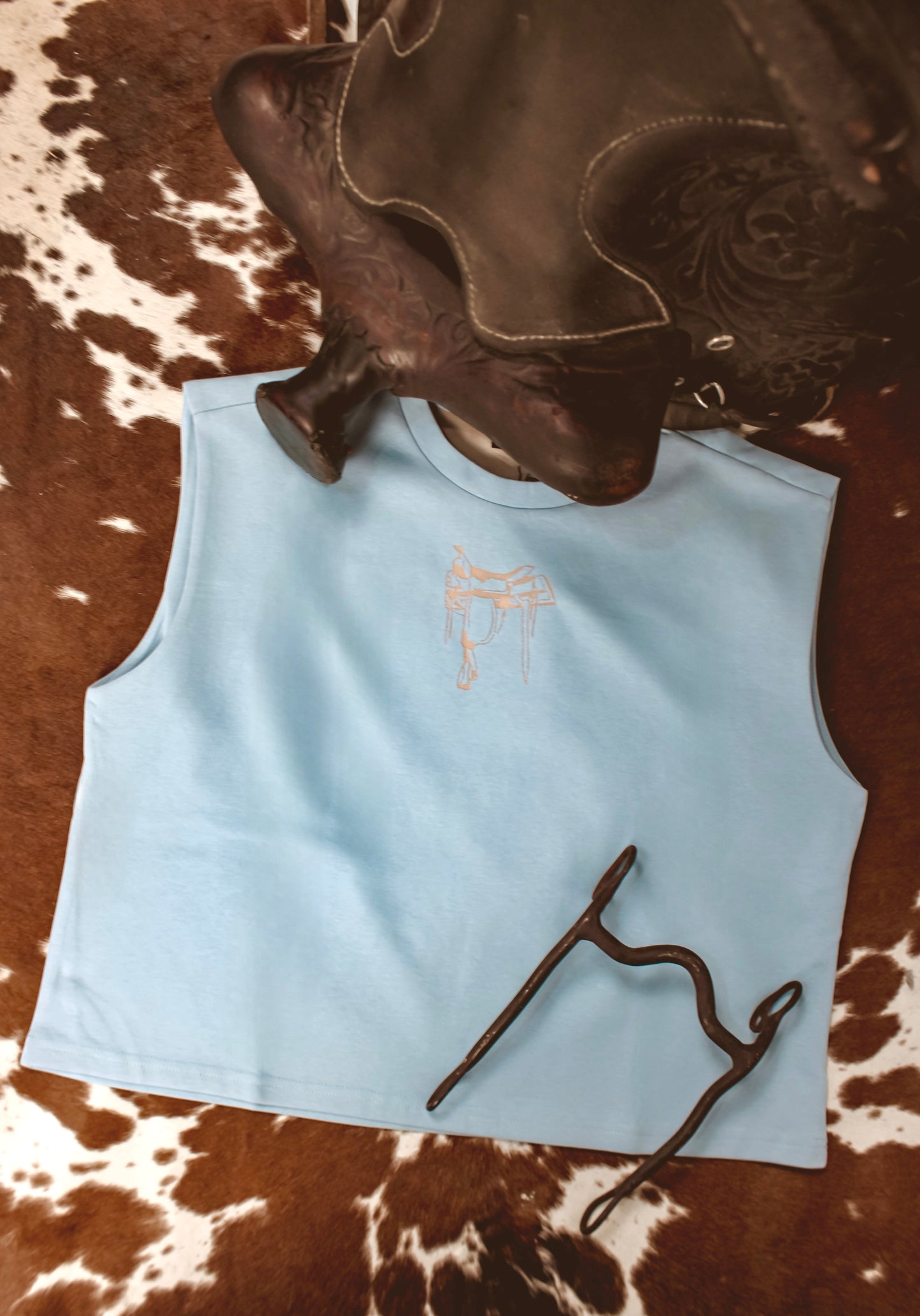 Saddle Stone Tank