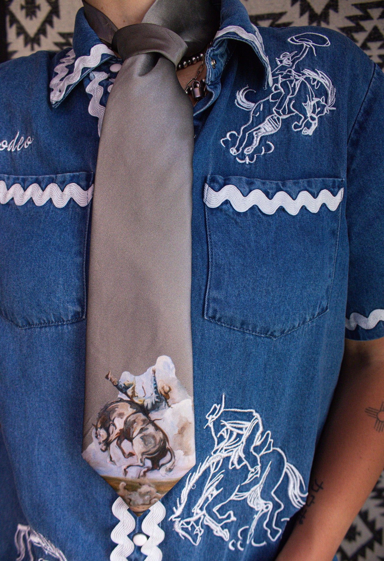 Silver Bronc Silk Tie