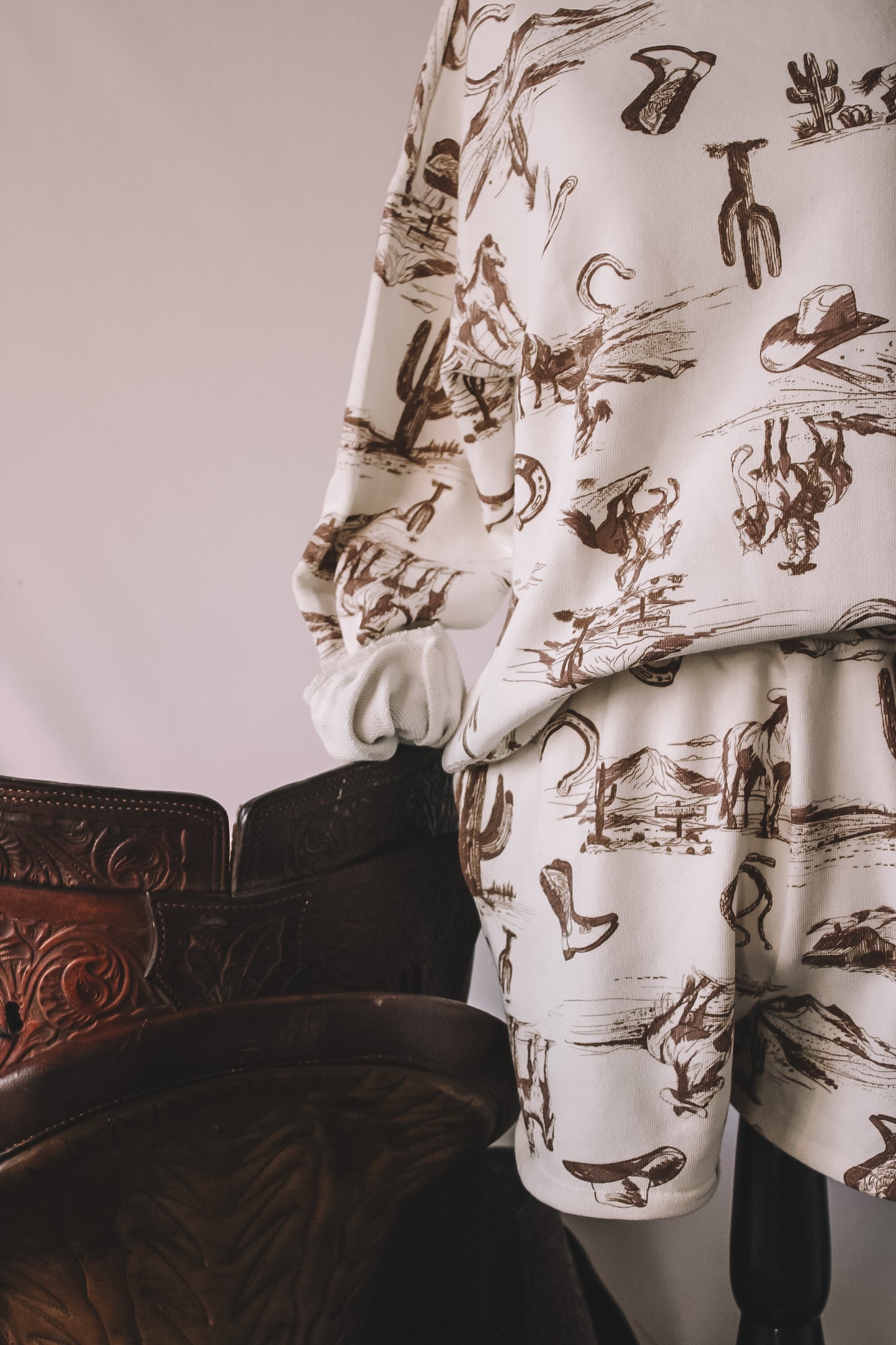 Western Print Crewneck & Short Set