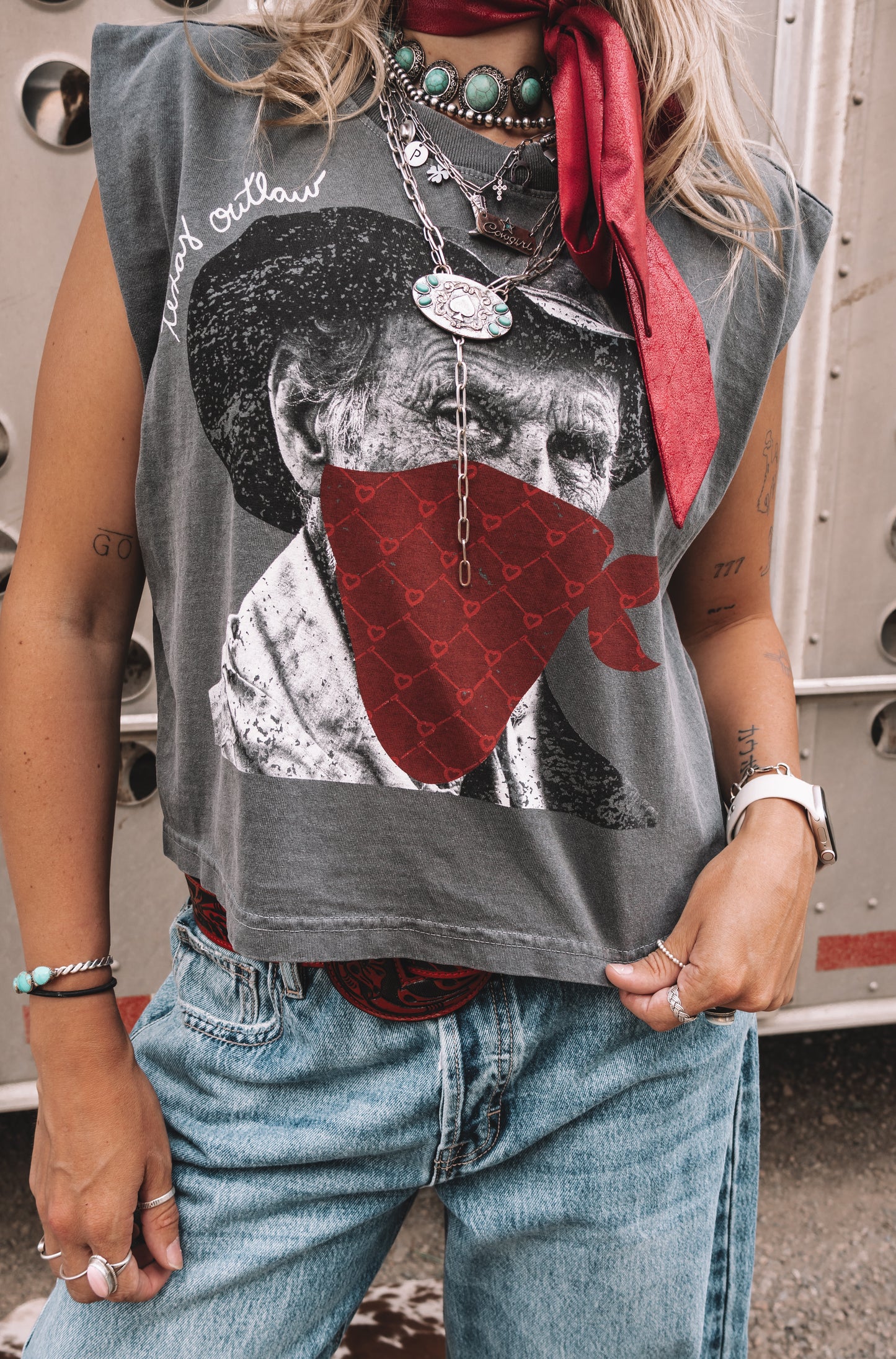 Texas Outlaw Tee