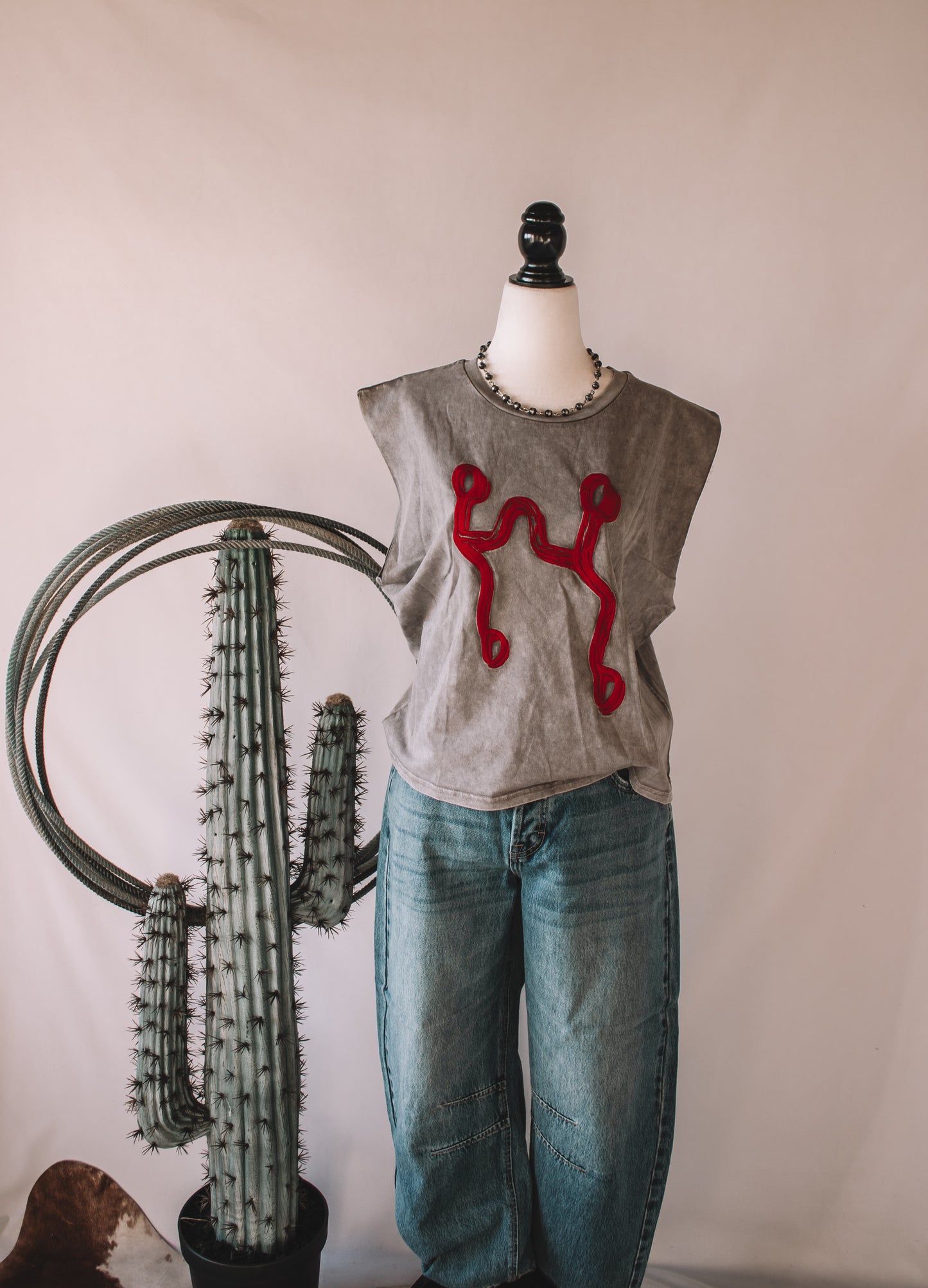 Rojo Ranch Muscle Tee