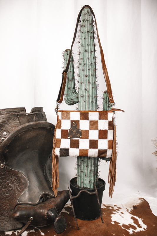 The Dutton Purse