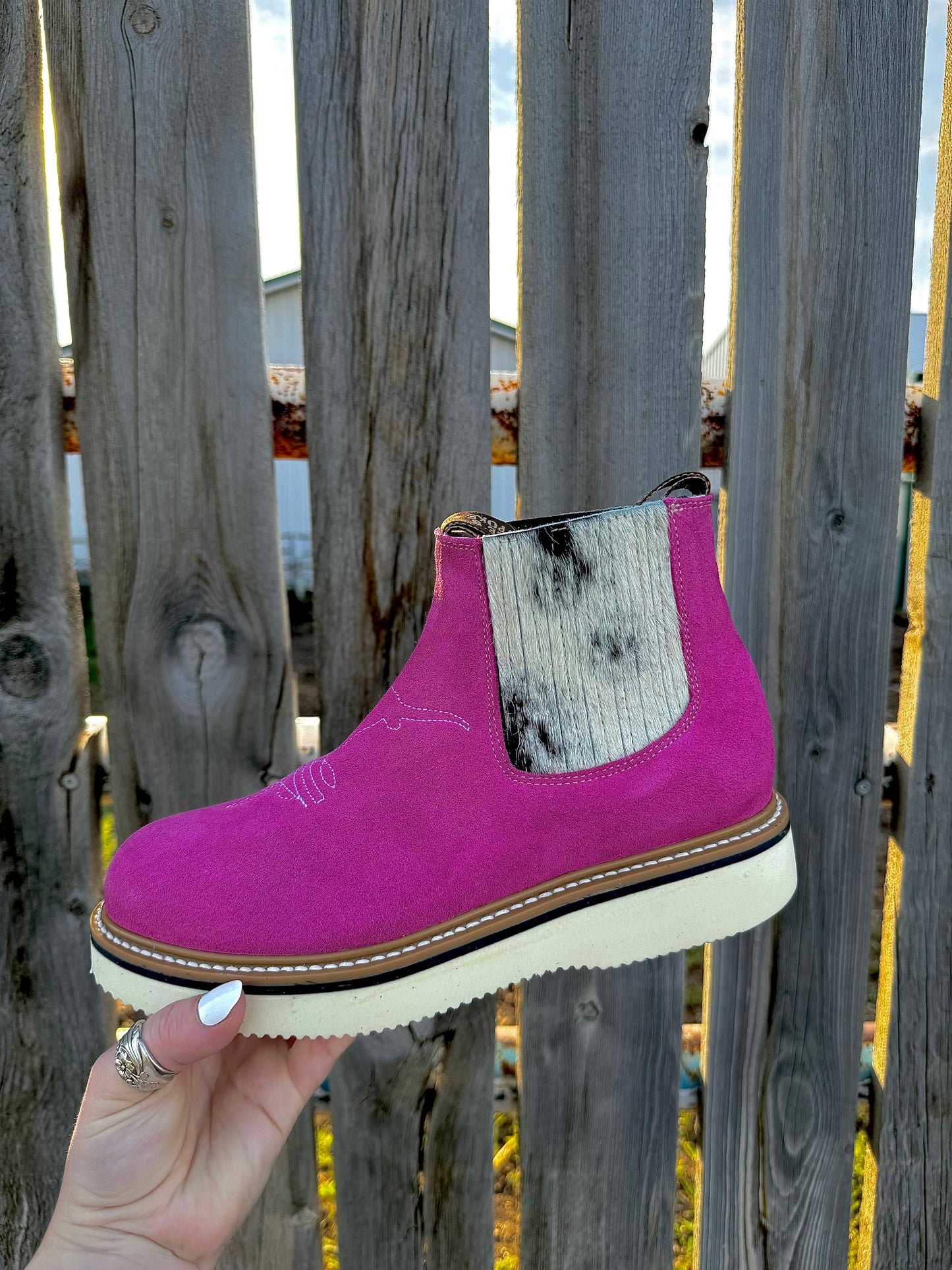 The Branded Roan - Hot Pink Cowpoke Boots