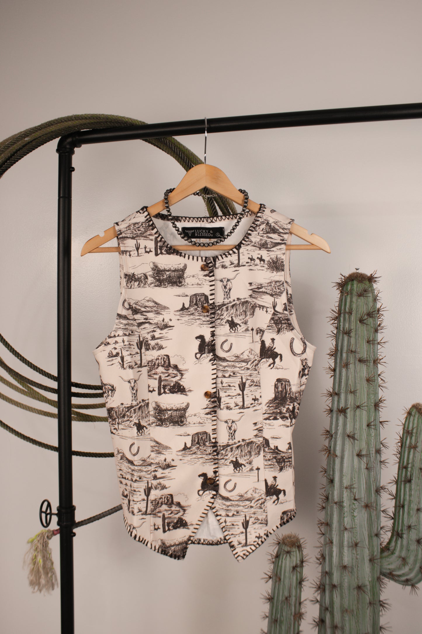 Western Contrast Vest
