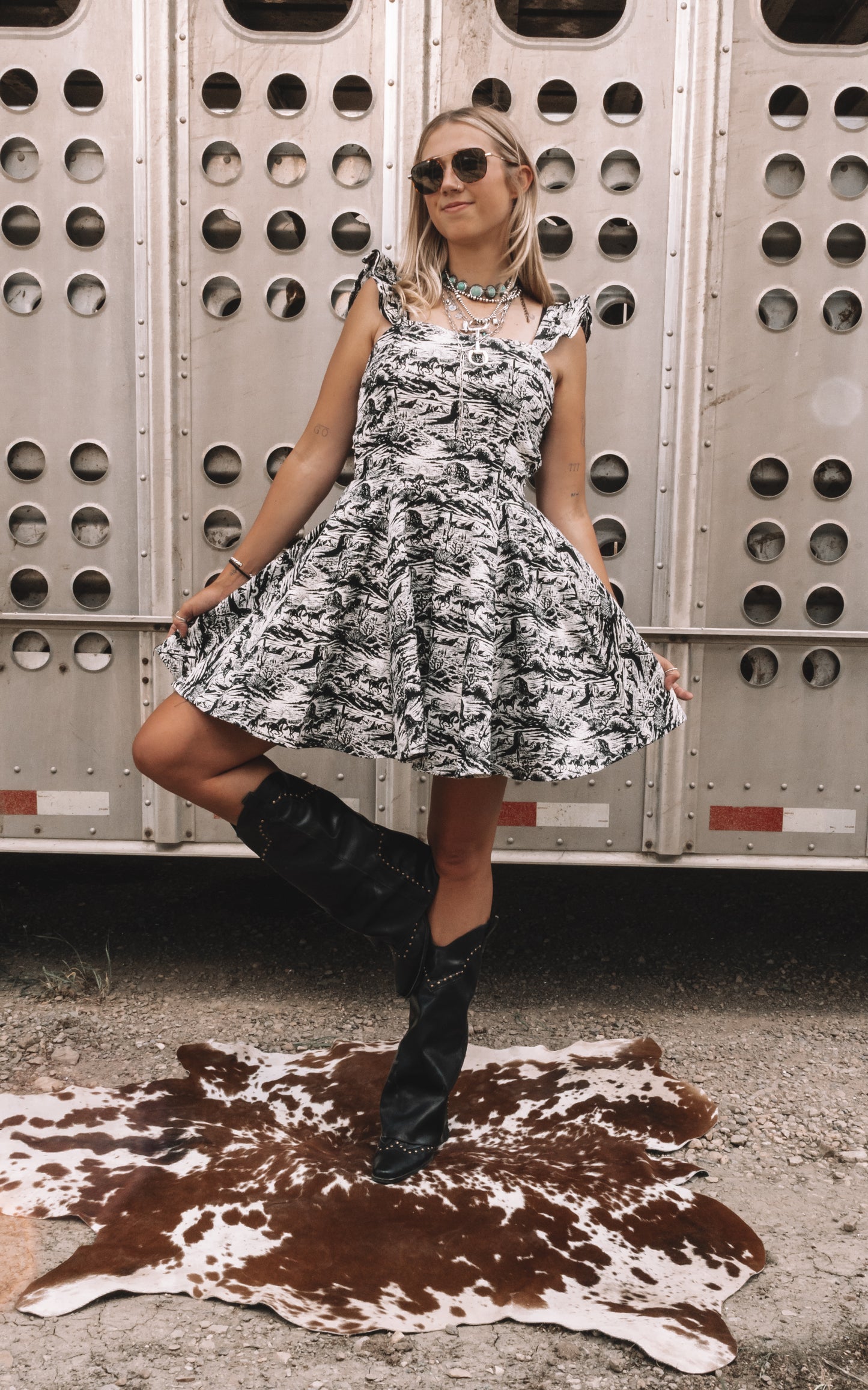 White Horse Jacquard Woven Ruffle Strap Flutter Horse Dress