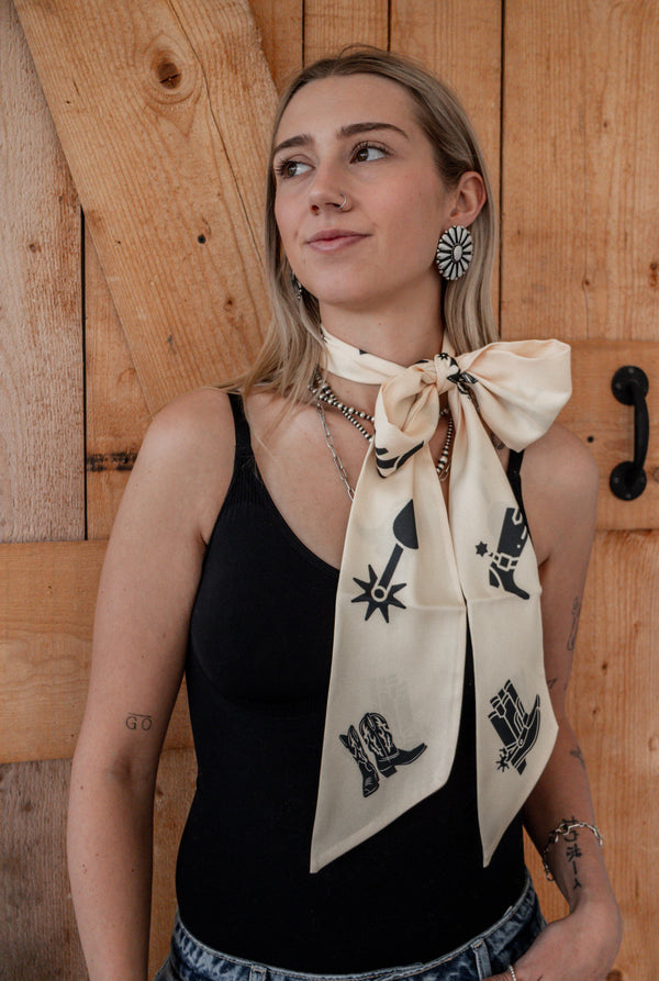 Boots Scarf