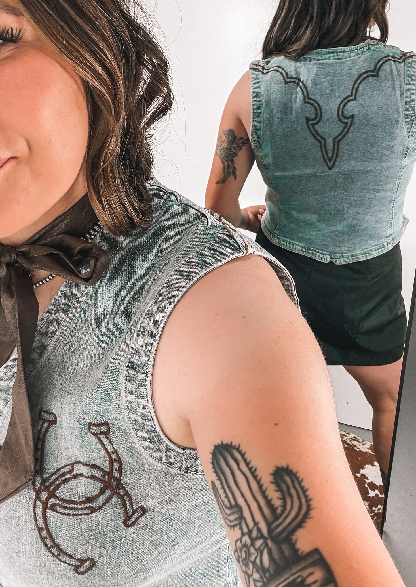 Roping Cowboy Embroidery Vest