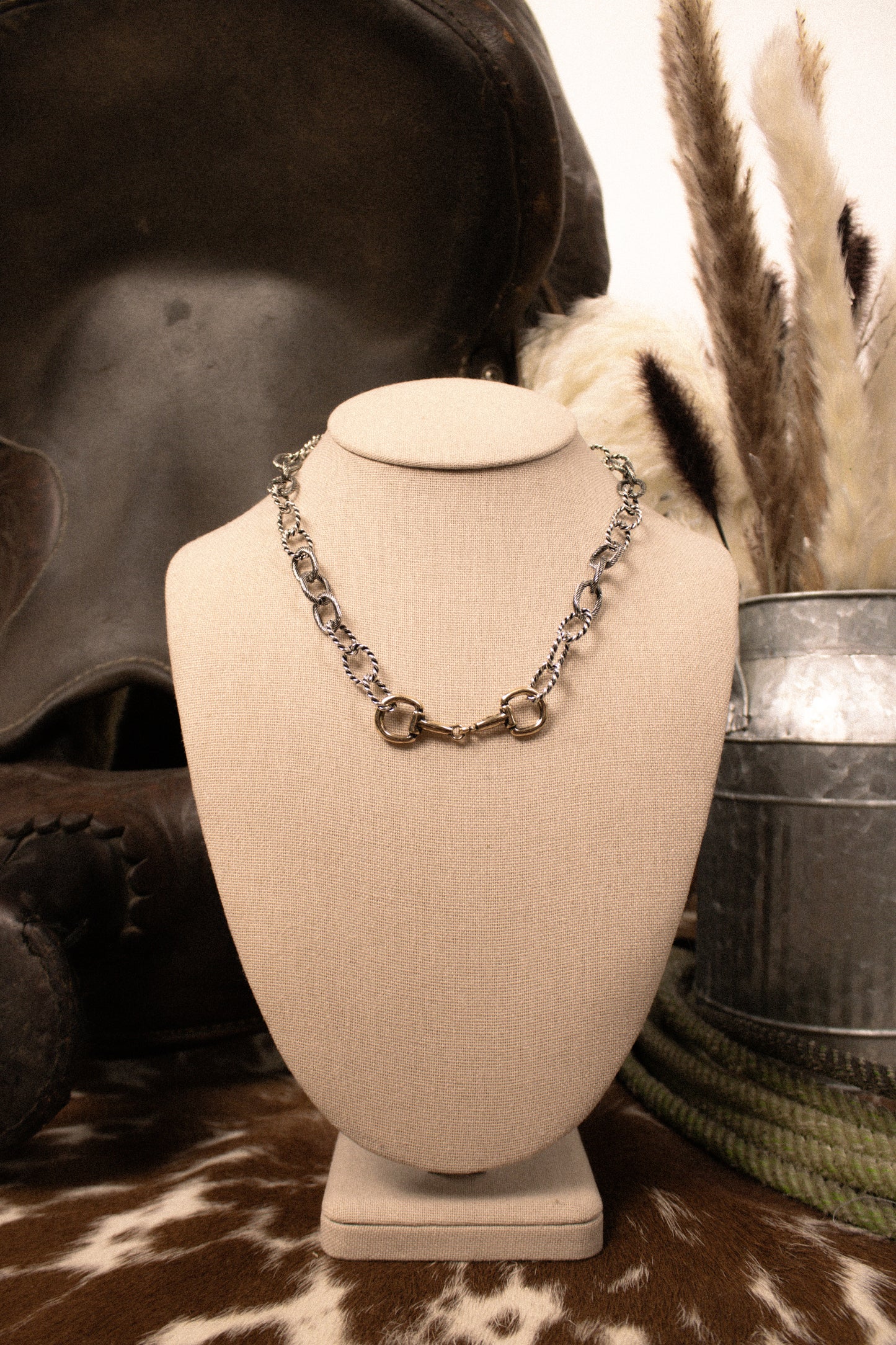 The Ivy Necklace